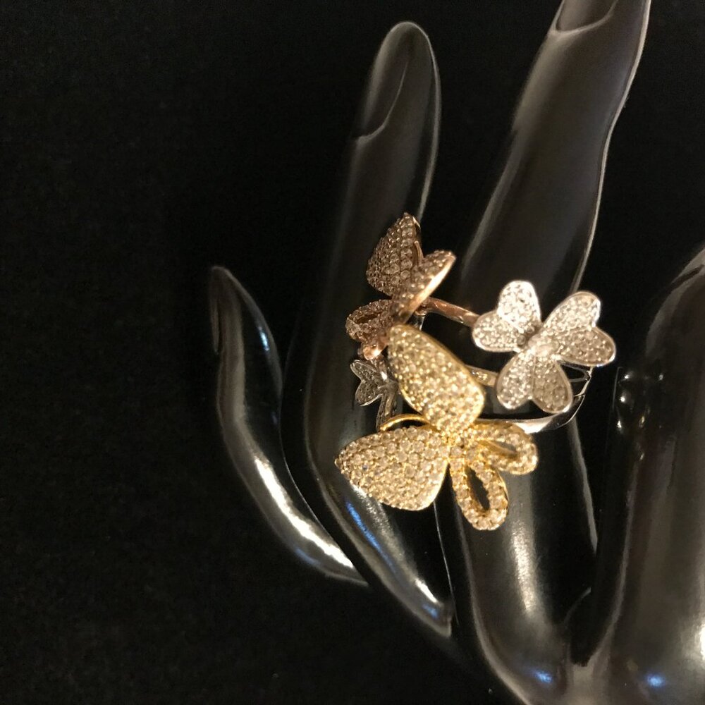 925 STERLING SILVER TWO TONE BUTTERFLY AND FLOWER RING SIZE 9.5